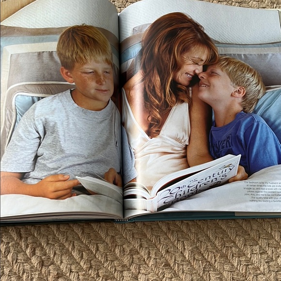 Making Yourself at Home by Jane Seymour - Home Décor Book with Green Cover - Picture 10 of 16